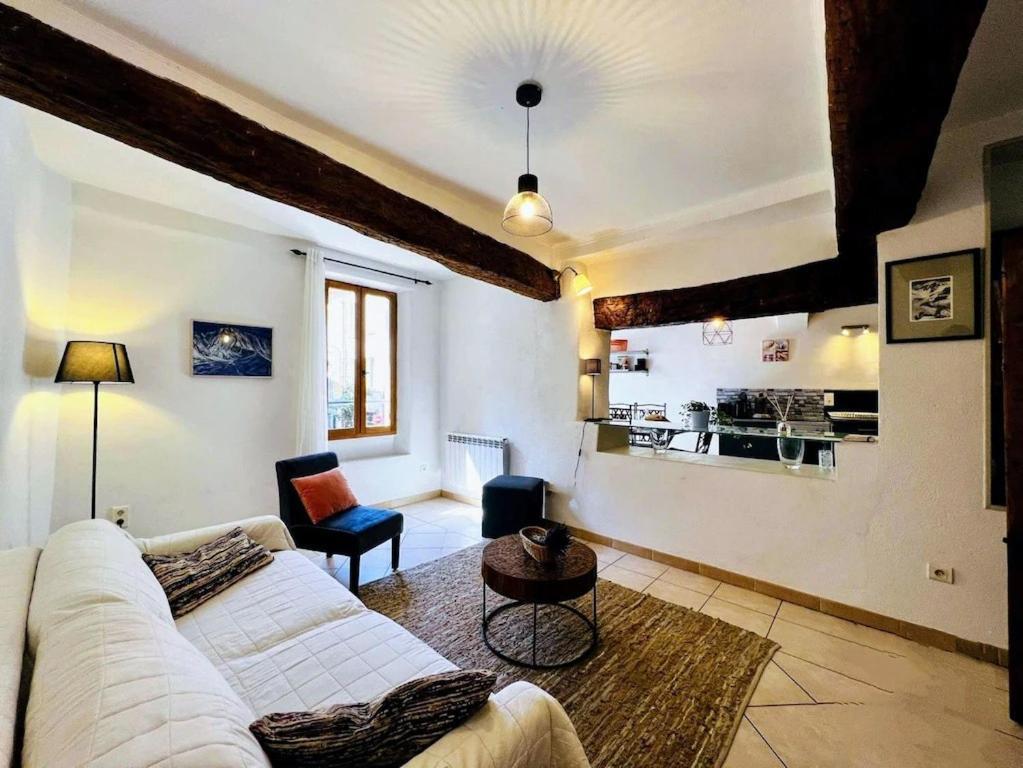 Casa de Férias La Terrasse D'olea, Au Coeur Du Village Buis-les-Baronnies