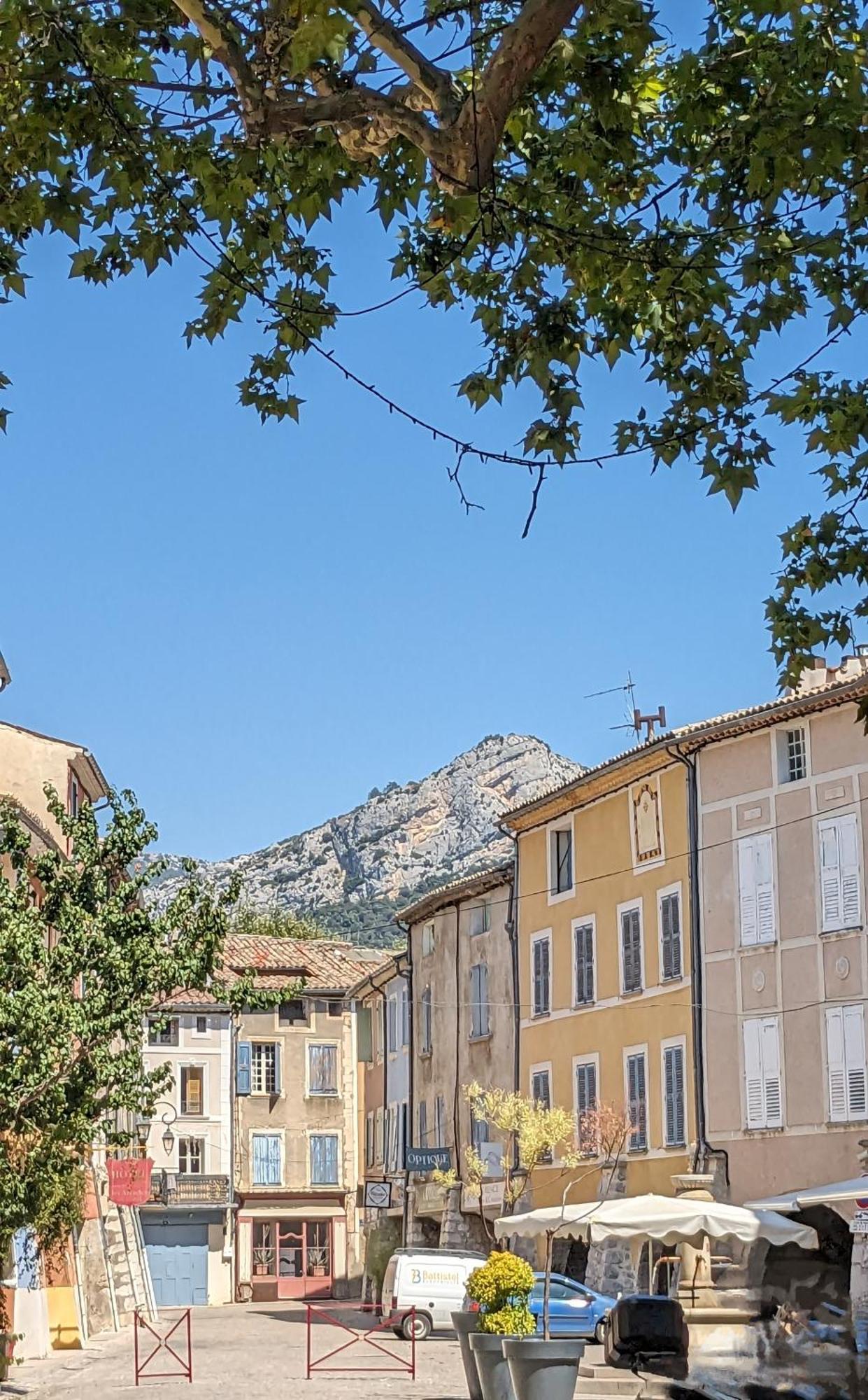 La Terrasse D'olea, Au Coeur Du Village Casa de Férias