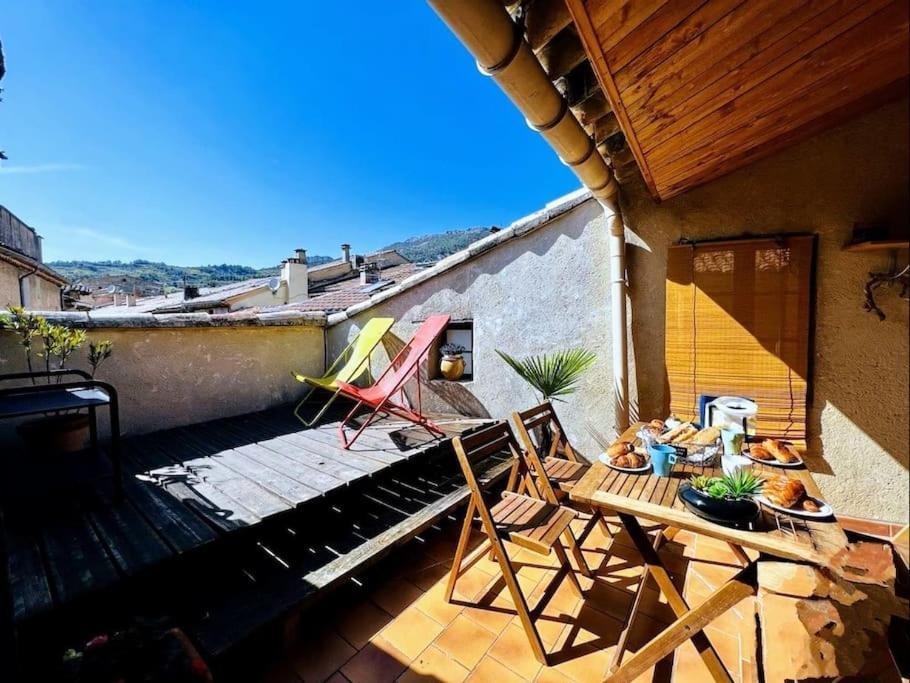 Hébergement de vacances La Terrasse D'olea, Au Coeur Du Village *
