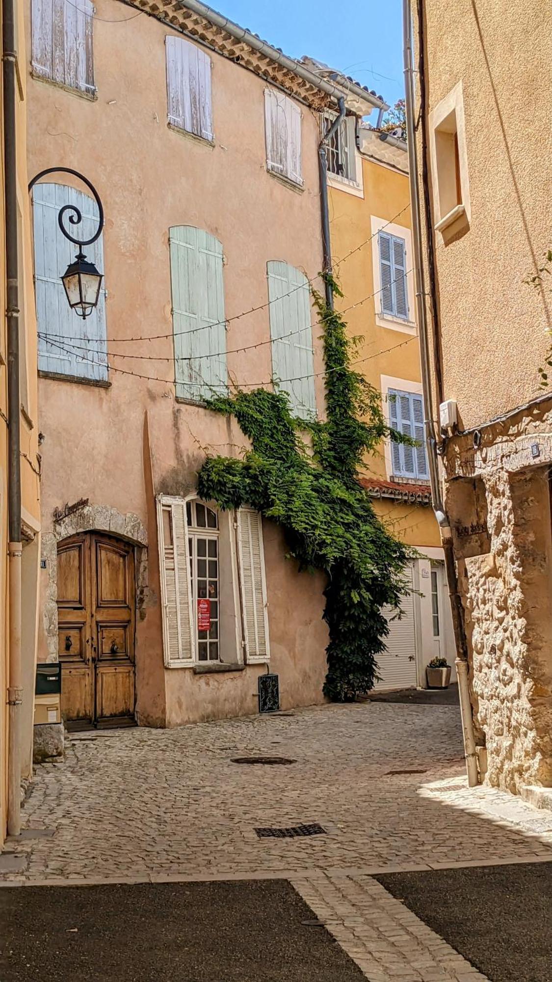La Terrasse D'olea, Au Coeur Du Village *