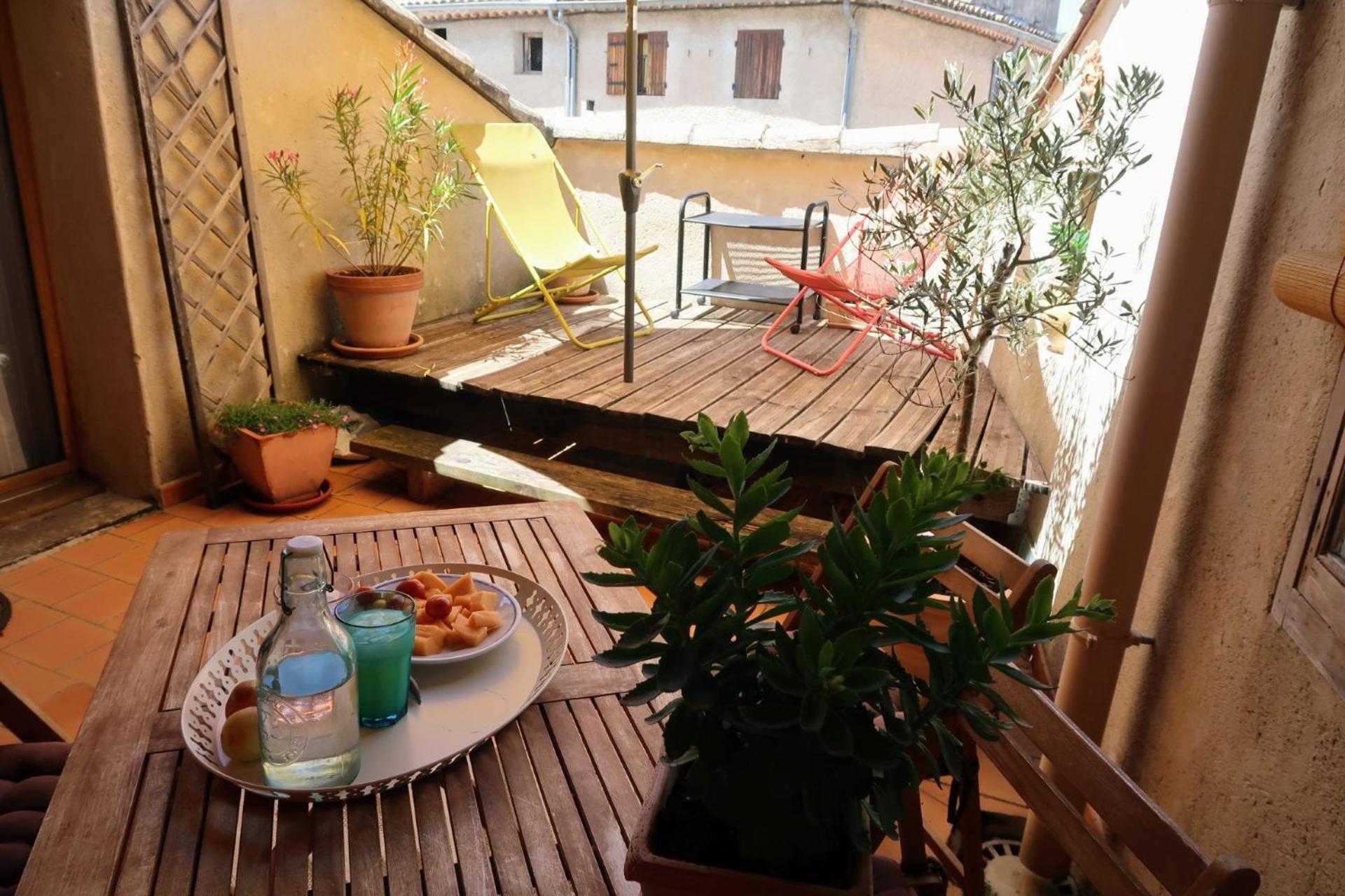 La Terrasse D'olea, Au Coeur Du Village *